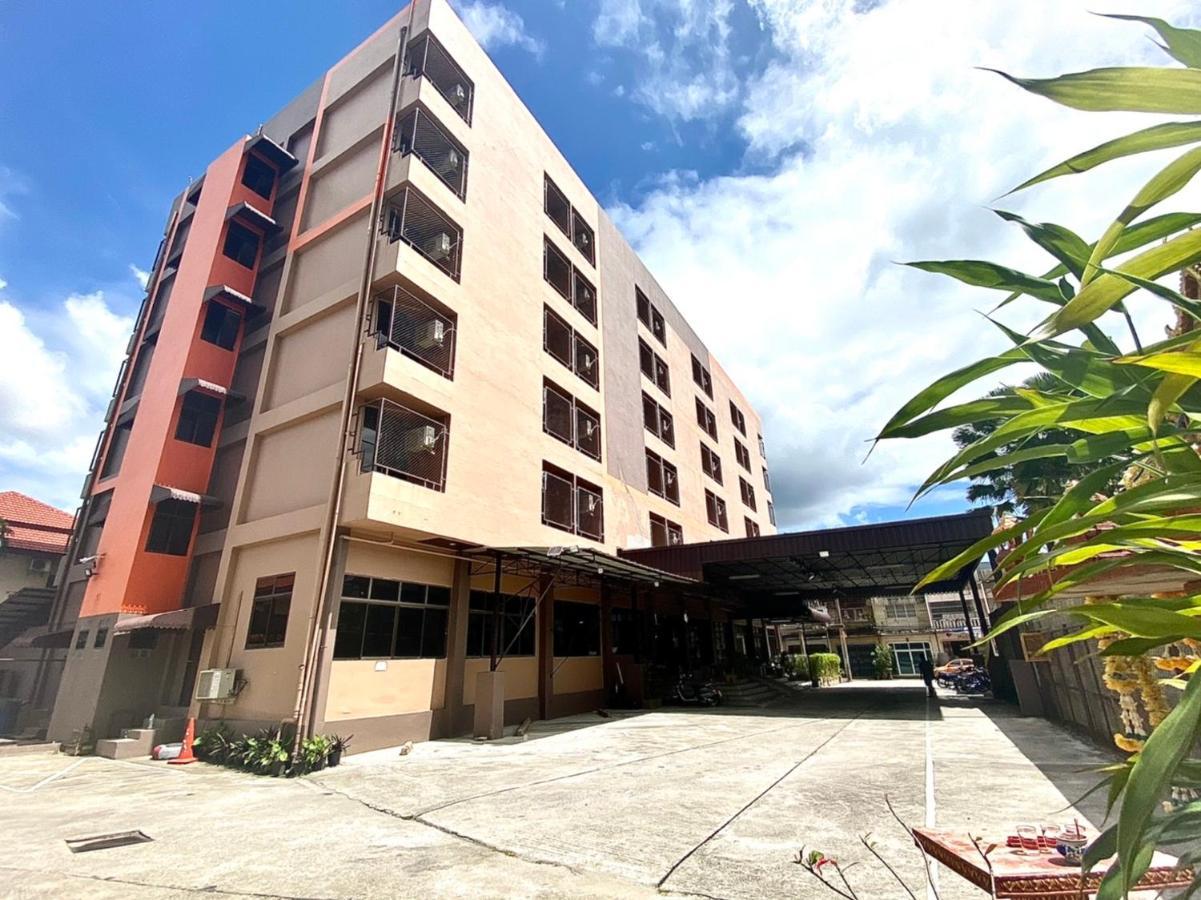 Pasawang Hotel Hat Yai Esterno foto