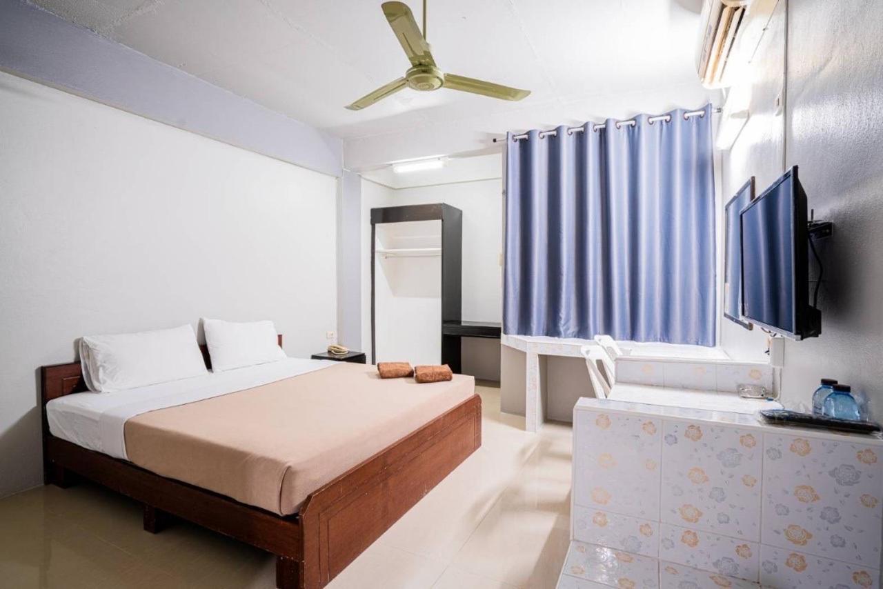 Pasawang Hotel Hat Yai Esterno foto